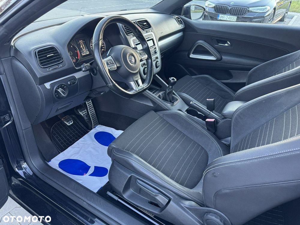 Volkswagen Scirocco 2.0 TDI Blue Motion Technologie - 19
