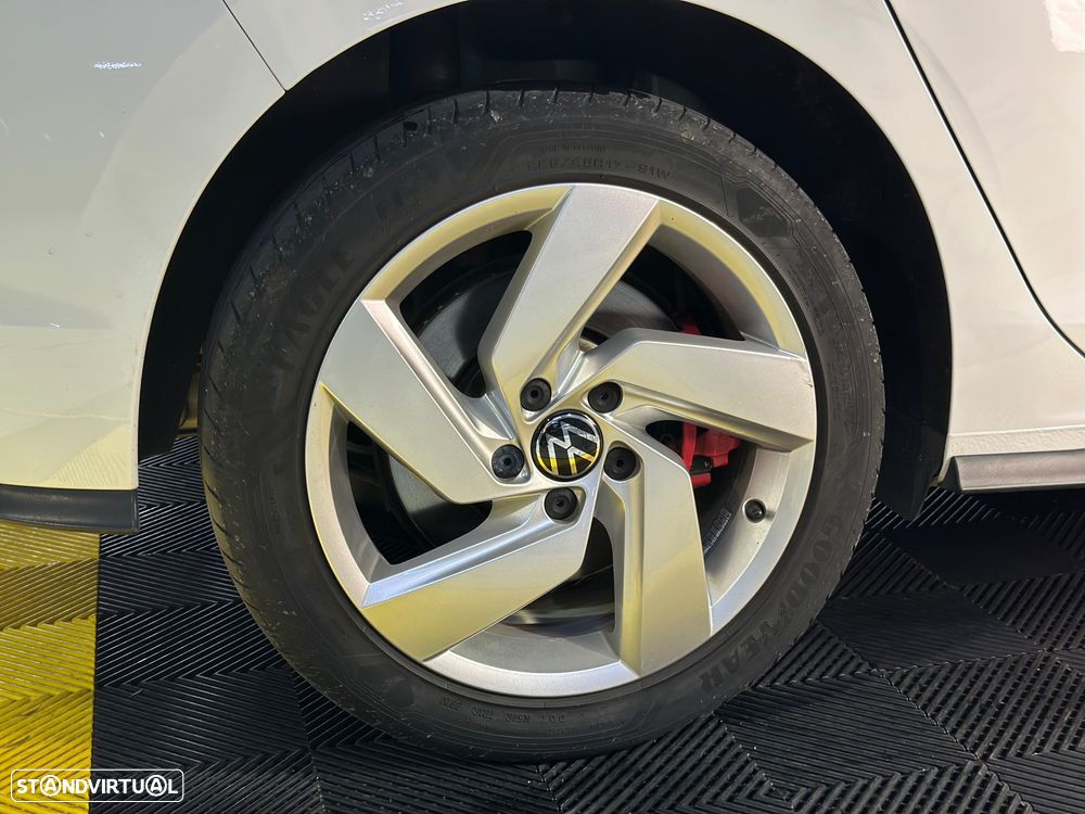 VW Golf 1.4 eHybrid OPF DSG GTE - 17