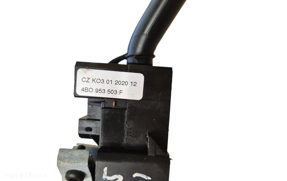 PRZEŁĄCZNIK ZESPOLONY PAJĄK AUDI VW SEAT SKODA SEDAN: 8L0953513G 4B0953503E KOMBI/ HATCHBACK: 8L0953513G 4B0953503F - 17