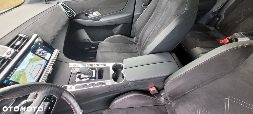 DS Automobiles DS 7 Crossback - 11