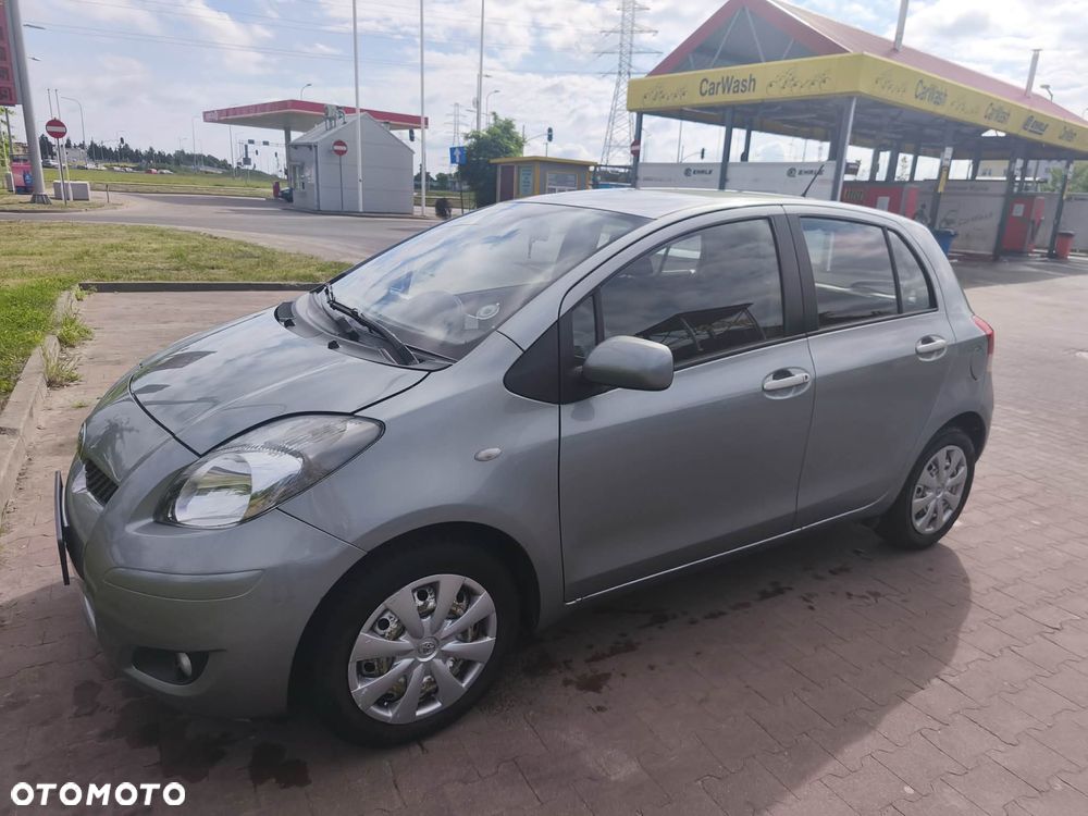 Toyota Yaris 1.0 Luna - 6