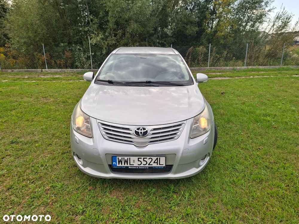 Toyota Avensis 2.0 D-4D Sol - 1