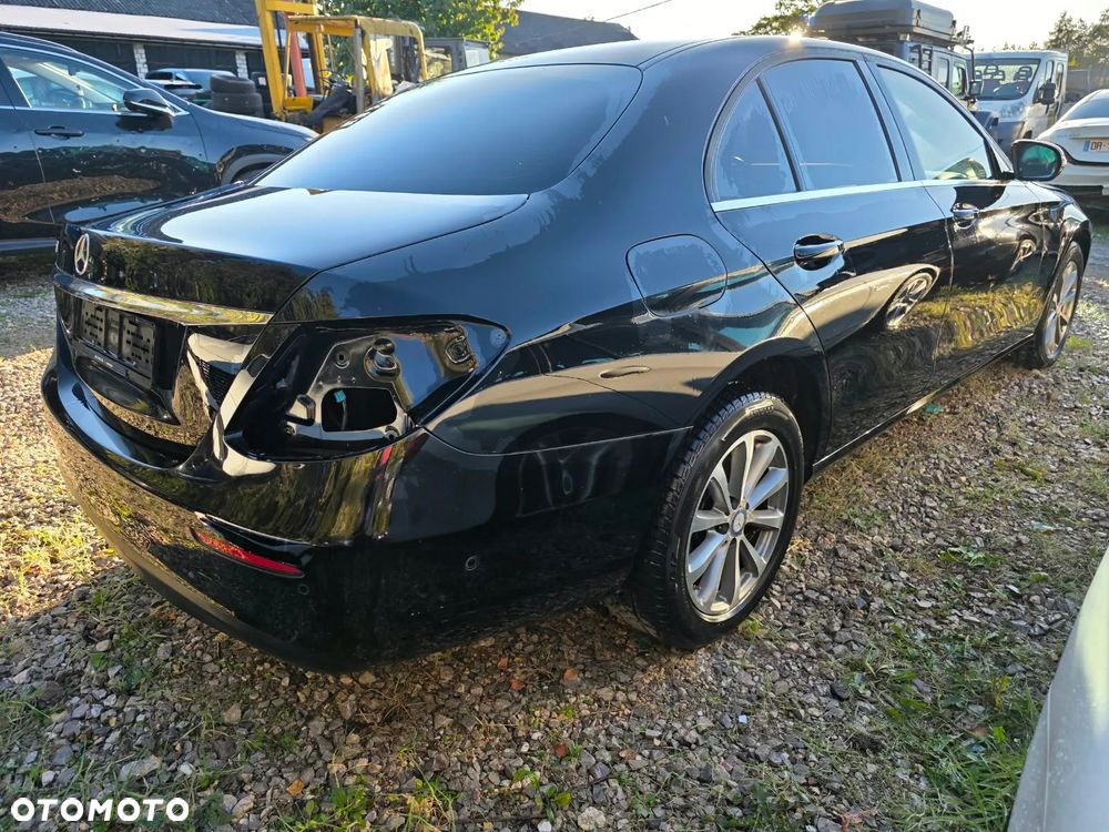 Mercedes-Benz Klasa E 220 d 9G-TRONIC Avantgarde - 5