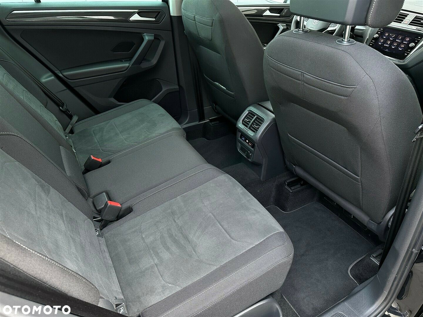 Volkswagen Tiguan 2.0 TSI 4Mot Elegance DSG - 7