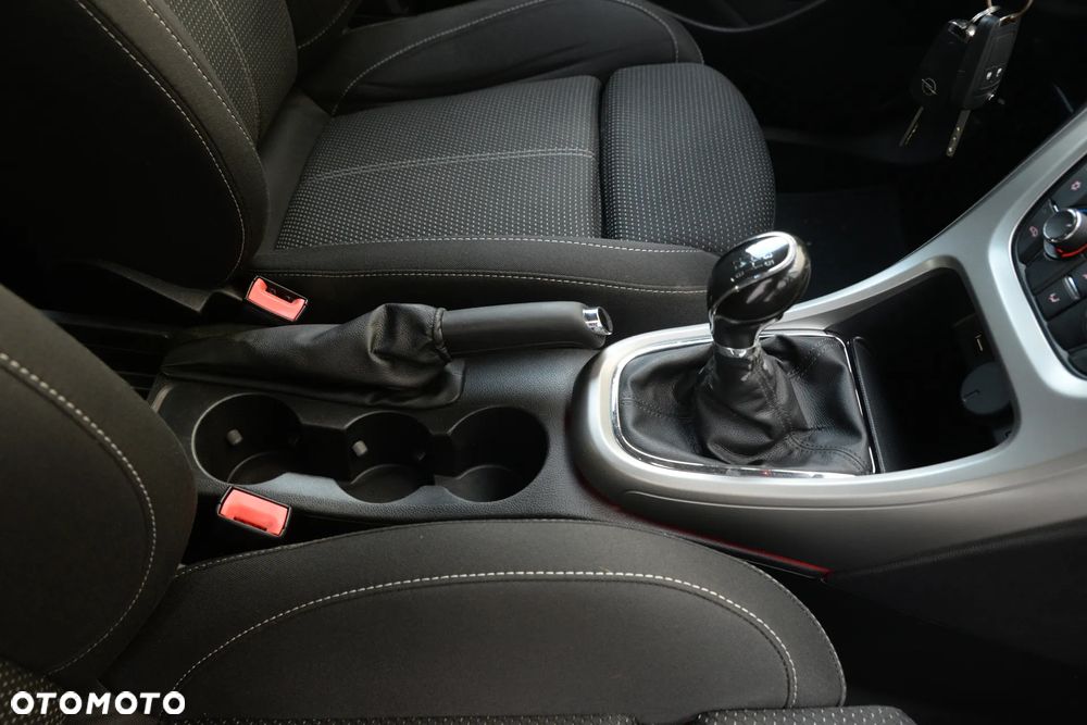 Opel Astra 1.7 CDTI DPF Color Edition - 37