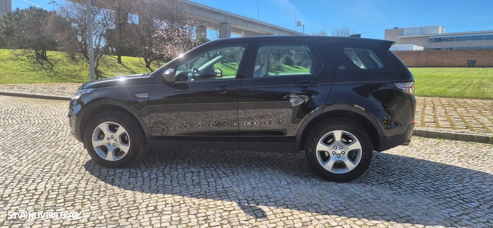 Land Rover Discovery Sport 2.0 eD4 HSE - 12