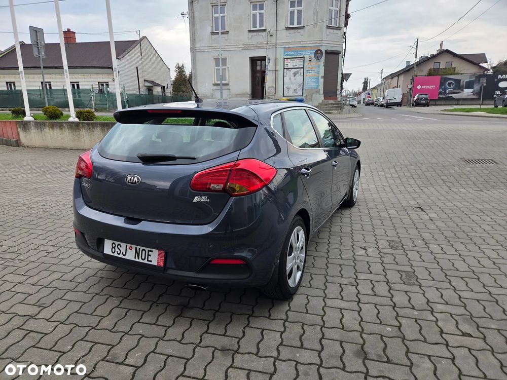 Kia Ceed 1.4 CVVT Spirit - 3