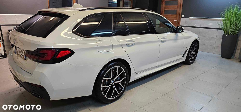 BMW Seria 5 520d xDrive mHEV M Sport sport - 6
