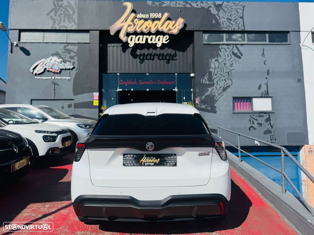 MG MG4 51 kWh Standard - 10