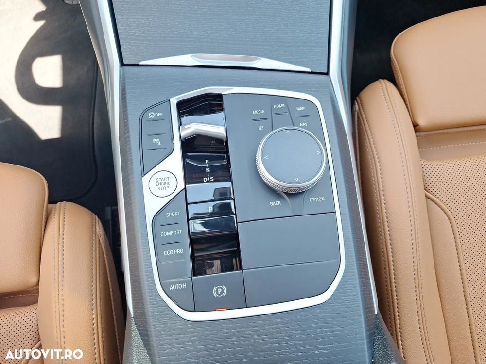 BMW Seria 3 318d Aut. M Sport - 10