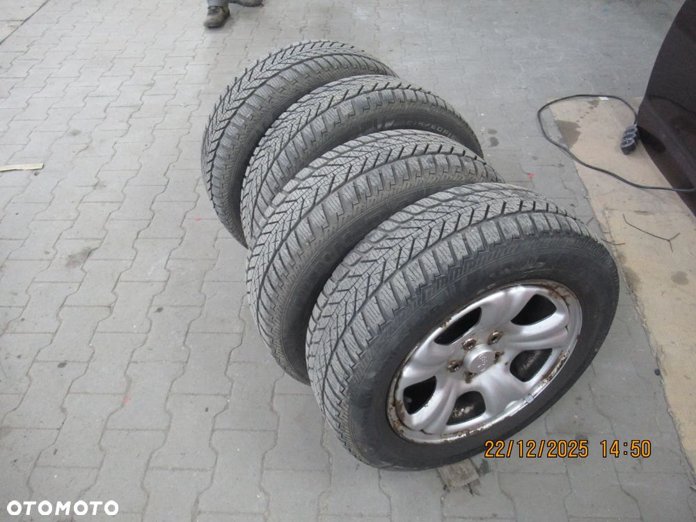 Subaru Forester 2.0 XA WIN - 12