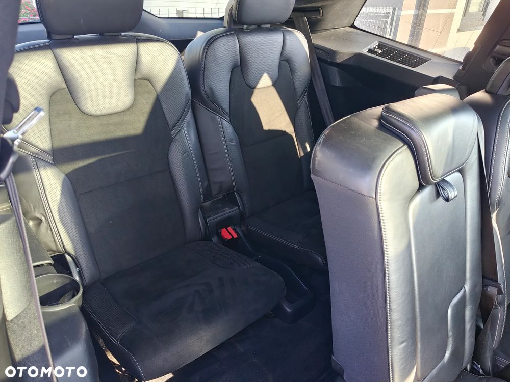 Volvo XC 90 T6 AWD R-Design - 19