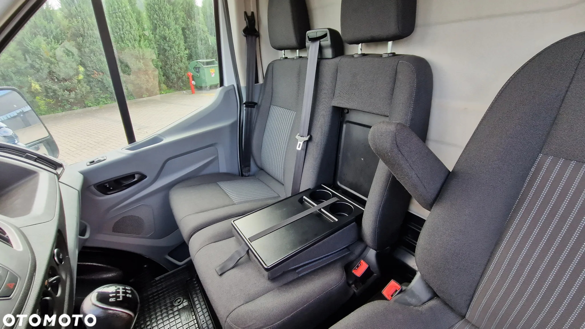 Ford Transit - 28