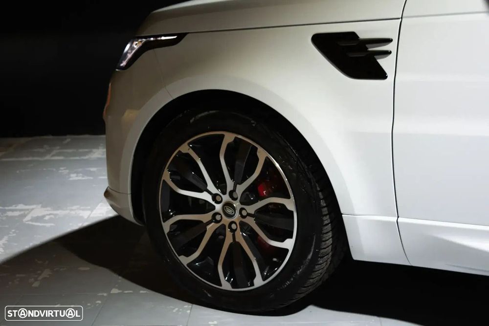 Land Rover Range Rover Sport - 48