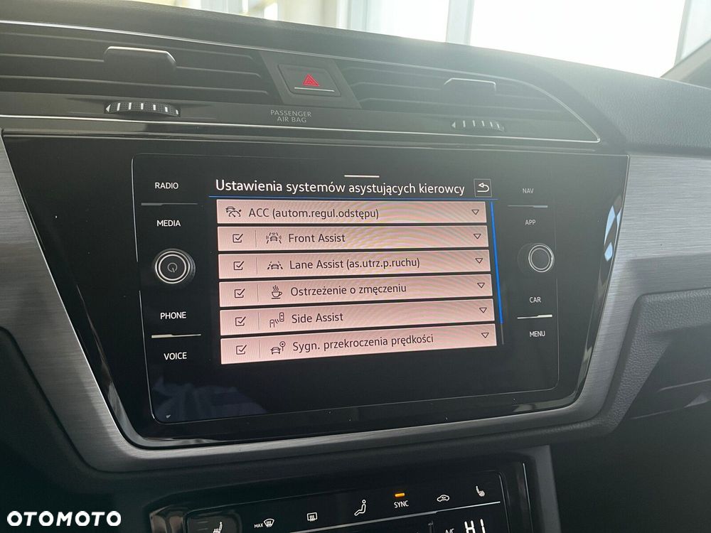 Volkswagen Touran 1.5 TSI EVO Comfortline Plus DSG - 17