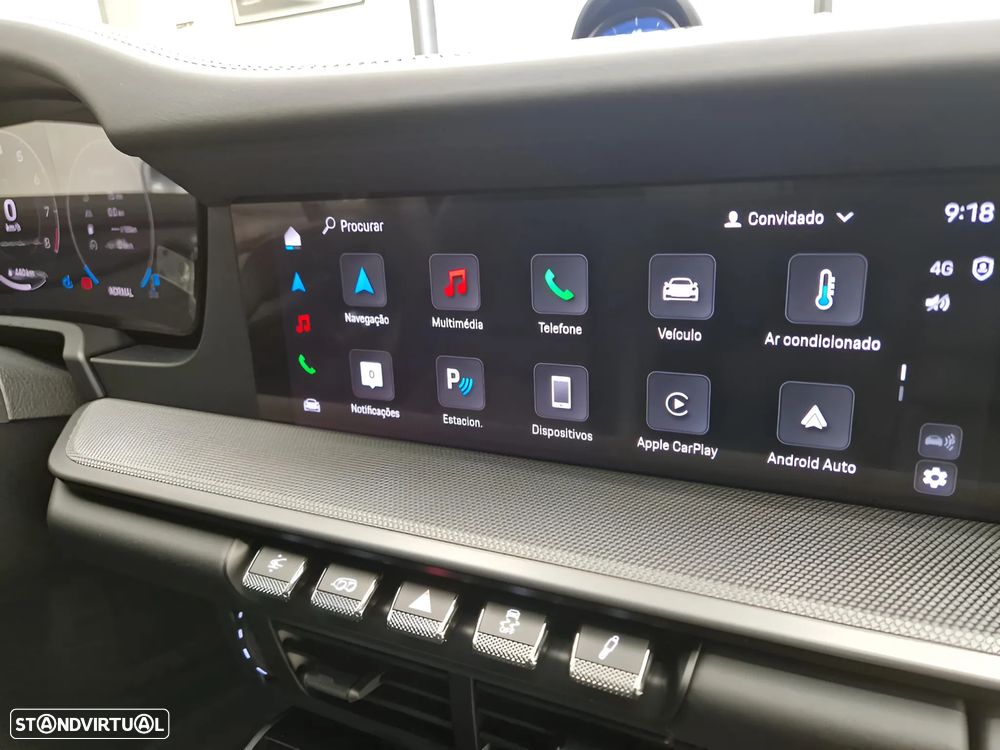 Porsche 911 (992) Carrera PDK - 40