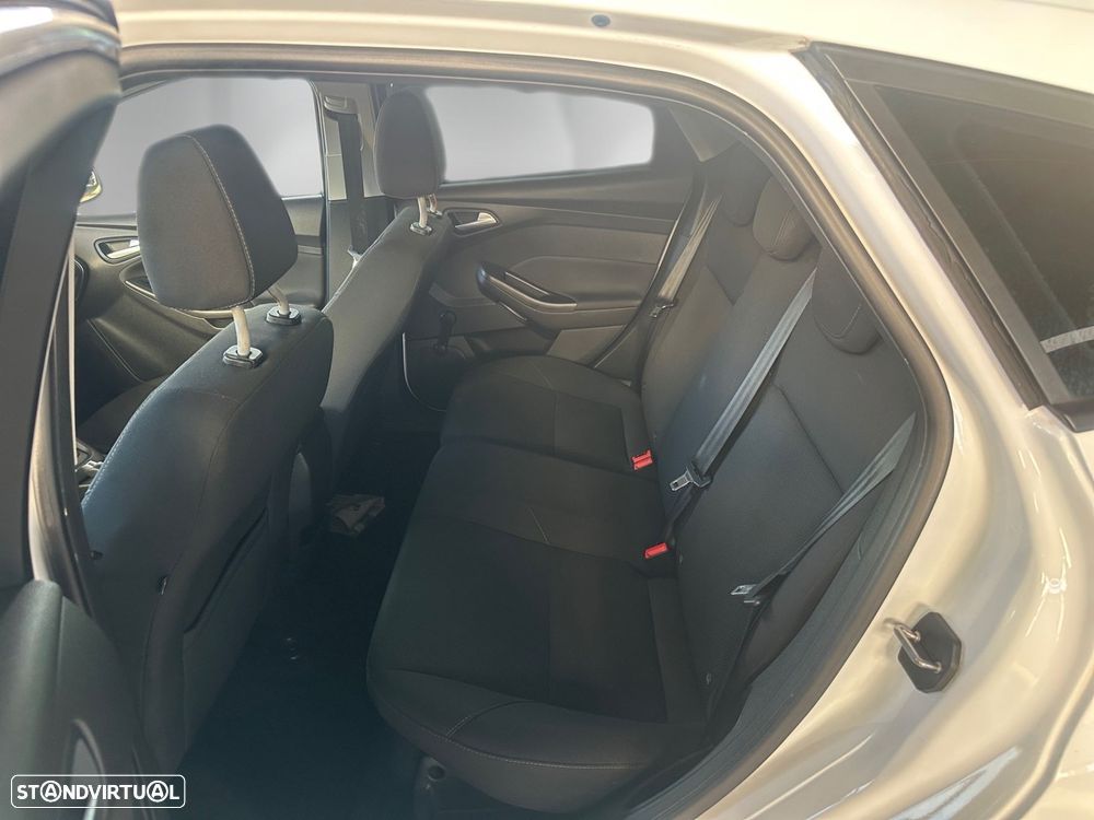 Ford Focus 1.5 TDCi Titanium ECOnetic - 15