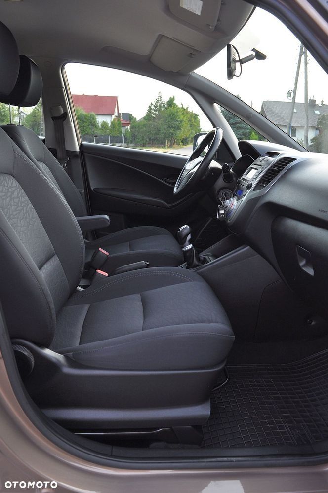 Hyundai ix20 1.6 Comfort - 27