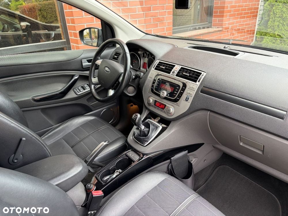 Ford Kuga - 7