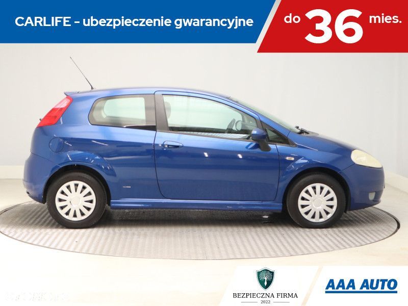 Fiat Grande Punto - 8