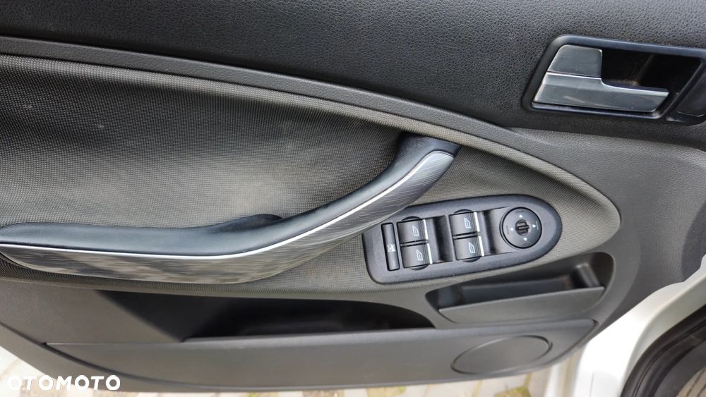 Ford Focus C-Max - 19