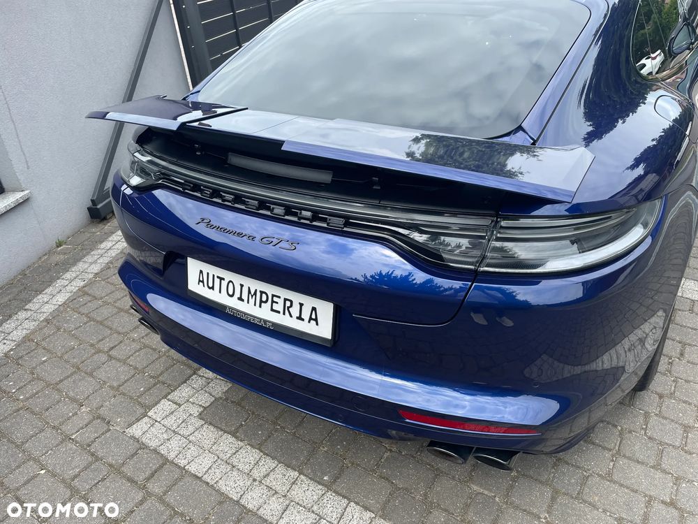 Porsche Panamera GTS - 9