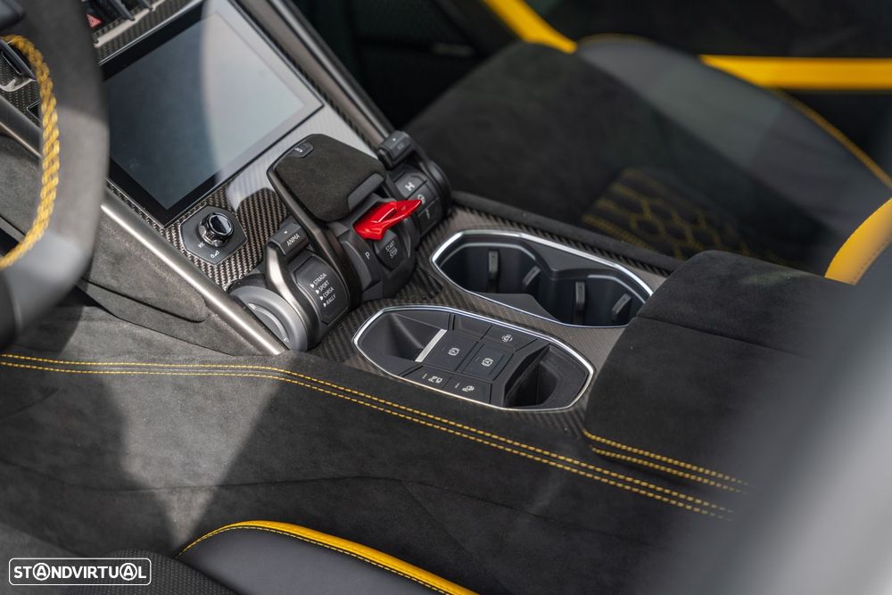 Lamborghini Urus 4.0 V8 Performante - 30