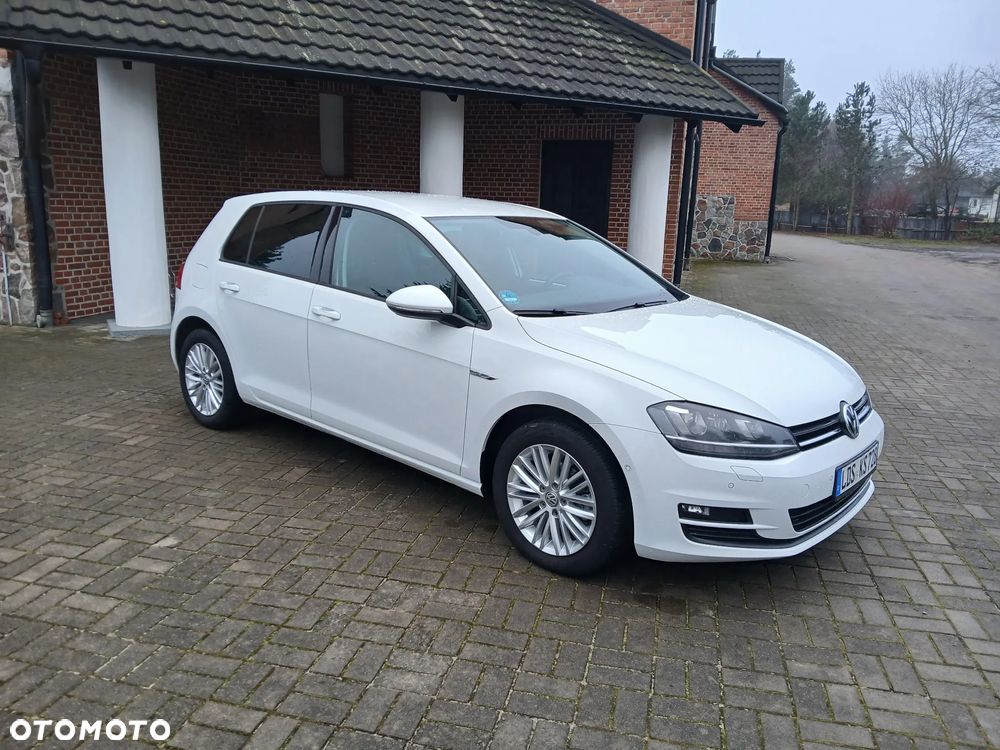 Volkswagen Golf 1.2 TSI BlueMotion Technology Cup - 3