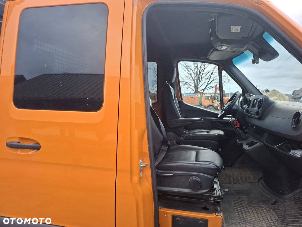 Mercedes-Benz Sprinter - 6