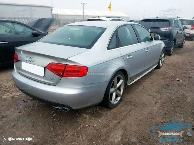 Audi A4 B8 S-Line Para Peças - 2.0 TDI | 143cv | CMEA | CAG - Parachoques | Frente Completa | Rádio | Jantes | Faróis | Portas | Vidro | Motor | Tampa Mala | Farolim | Farolins | 143 cv | VAG - 1