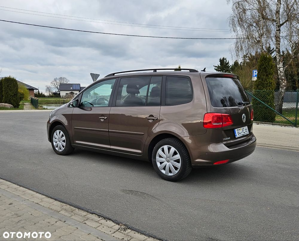 Volkswagen Touran 1.6 TDI DPF BlueMotion Technology Comfortline - 6