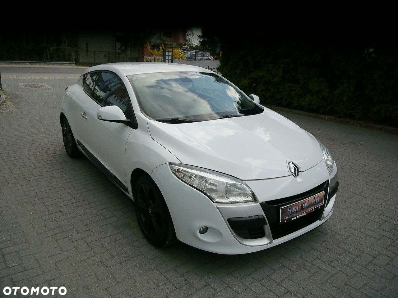 Renault Megane 2.0 16V Dynamique CVT - 3