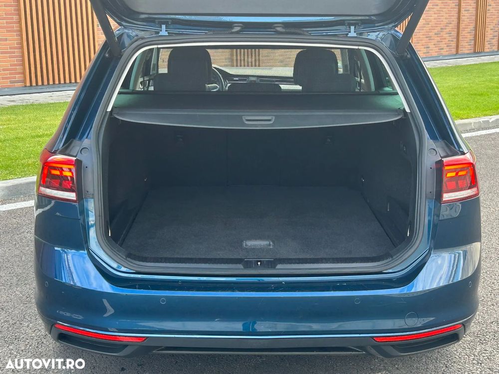 Volkswagen Passat Variant 2.0 TDI DSG Business - 24