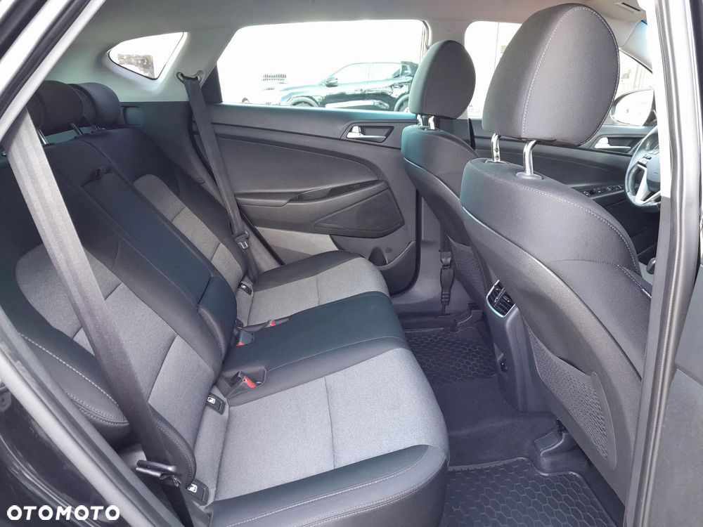 Hyundai Tucson 1.6 CRDi Comfort 2WD DCT - 24