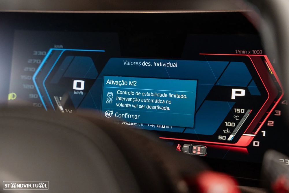 BMW M3 Competition xDrive - 24
