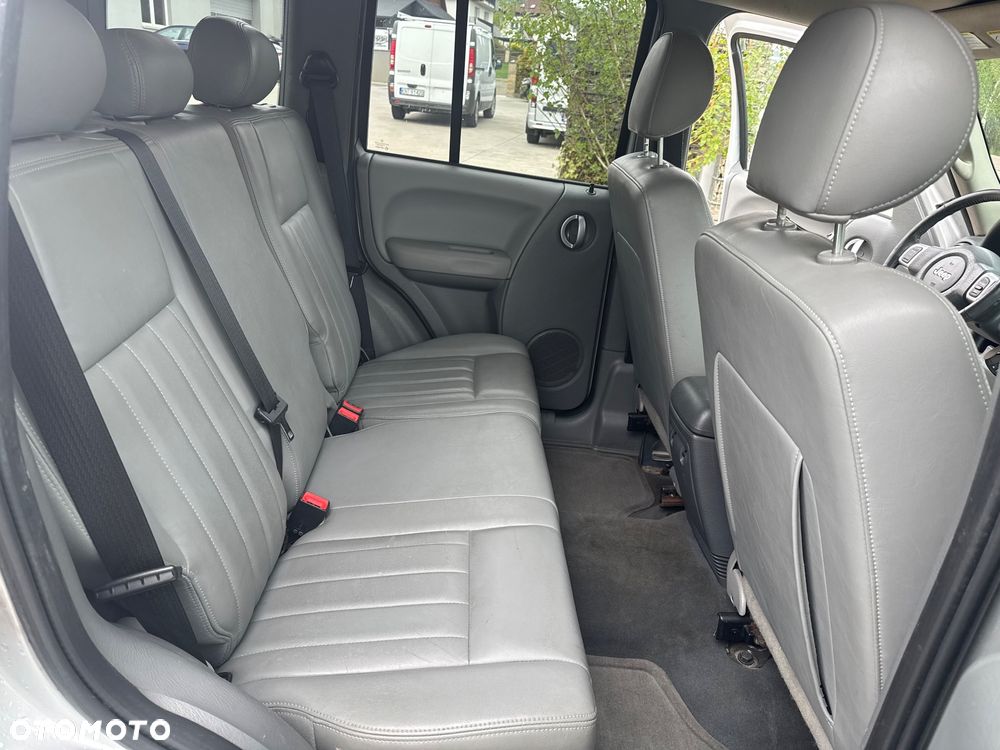 Jeep Cherokee 2.8 CRD Automatik Limited - 24
