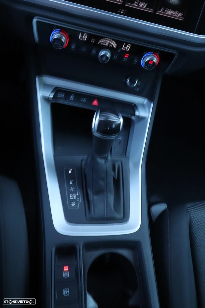 Audi Q3 45 TFSIe S tronic S line - 21