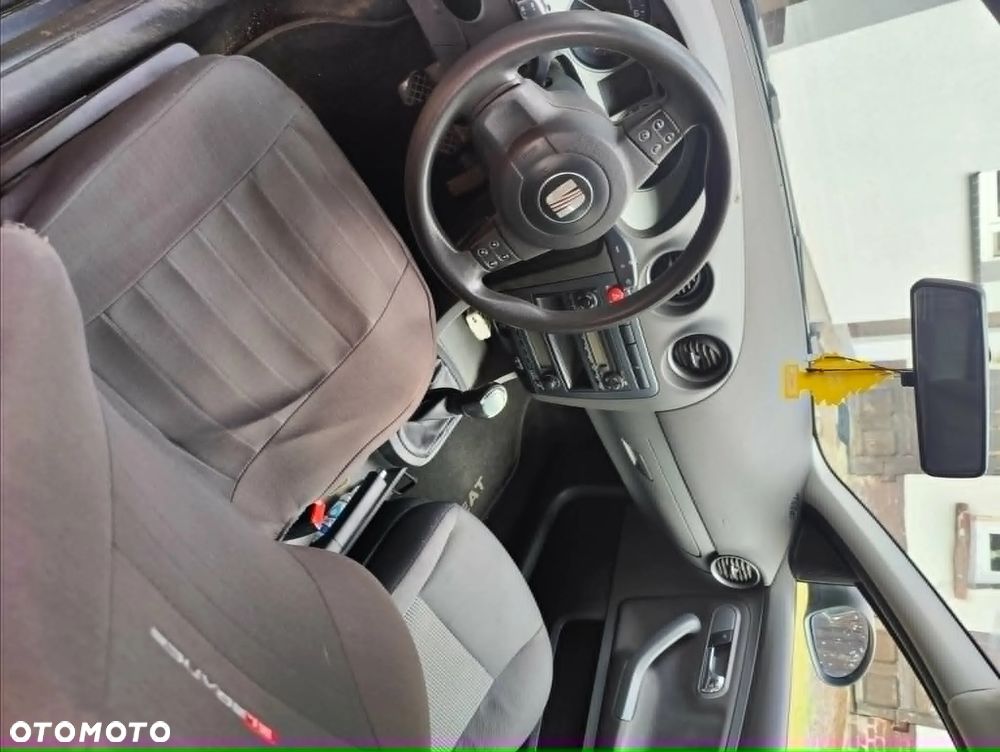 Seat Ibiza 1.4 16V Reference - 3