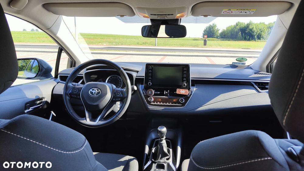 Toyota Corolla 1.6 Comfort - 24