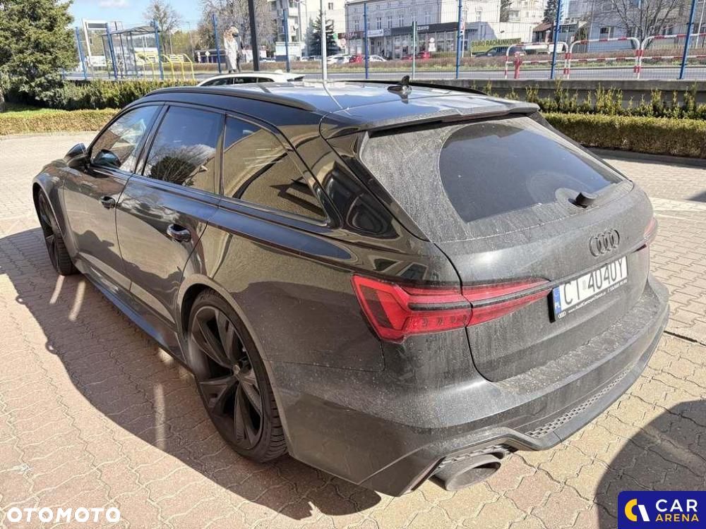 Audi RS6 Avant - 25