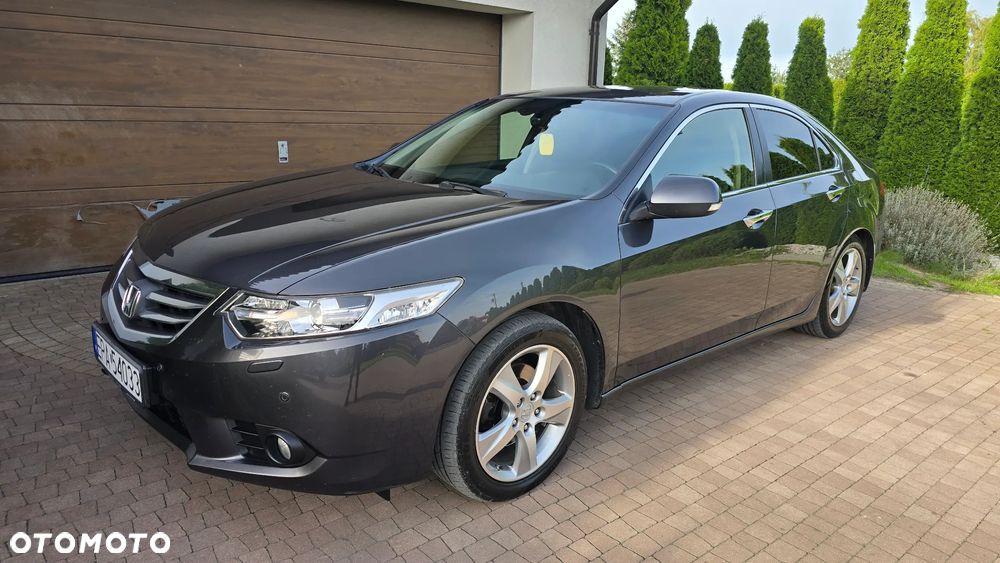 Honda Accord - 4