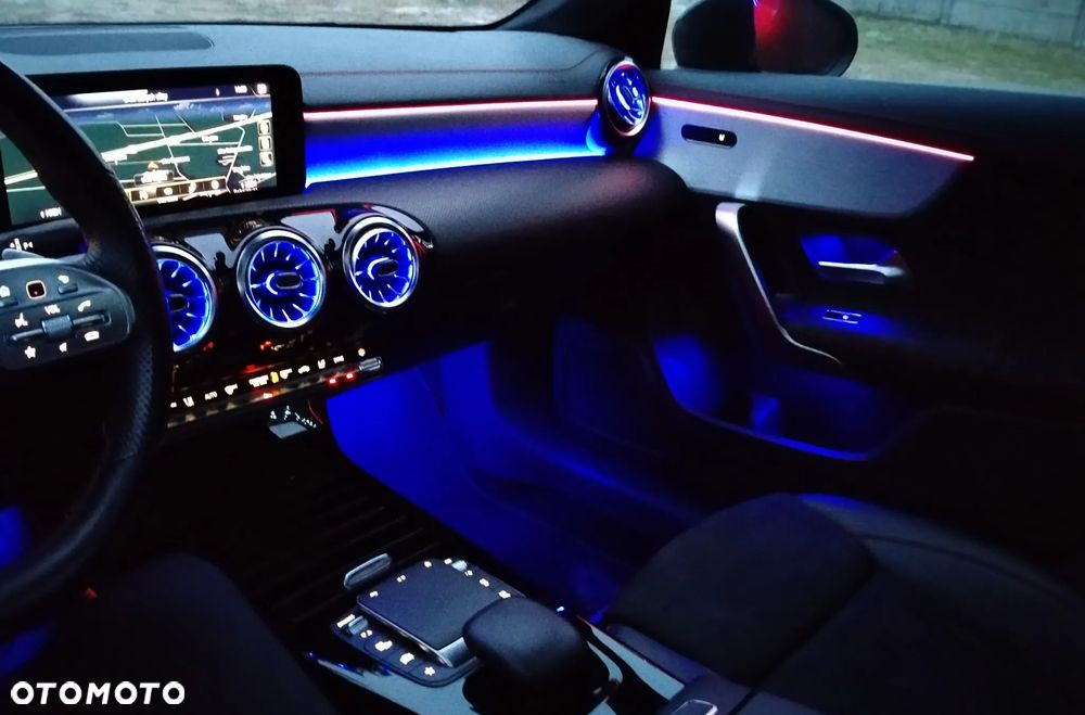 Mercedes-Benz CLA 200 d 8G-DCT Edition 2021 - 12