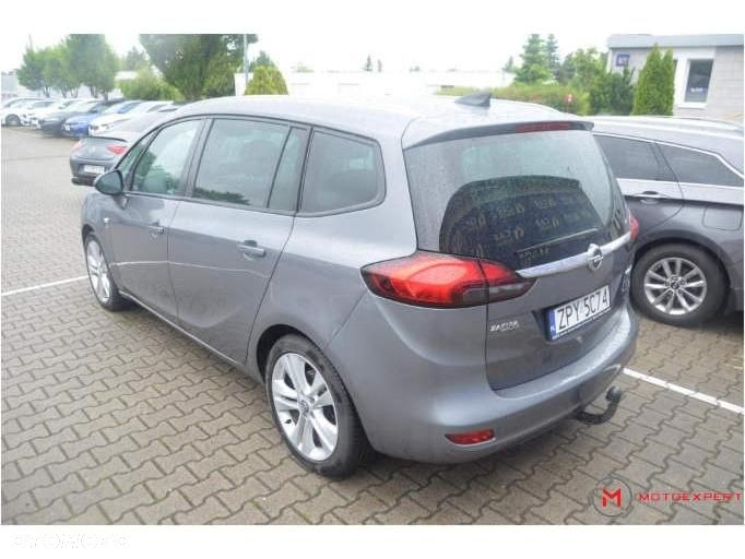 Opel Zafira 1.6 CDTI Cosmo - 4
