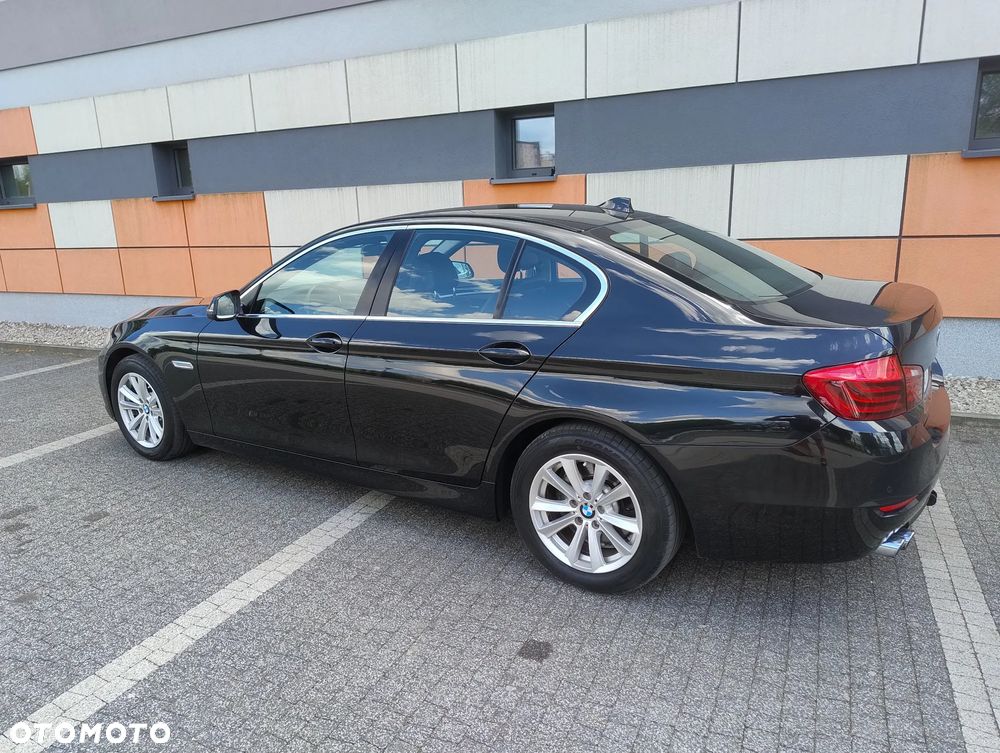 BMW Seria 5 518d - 4