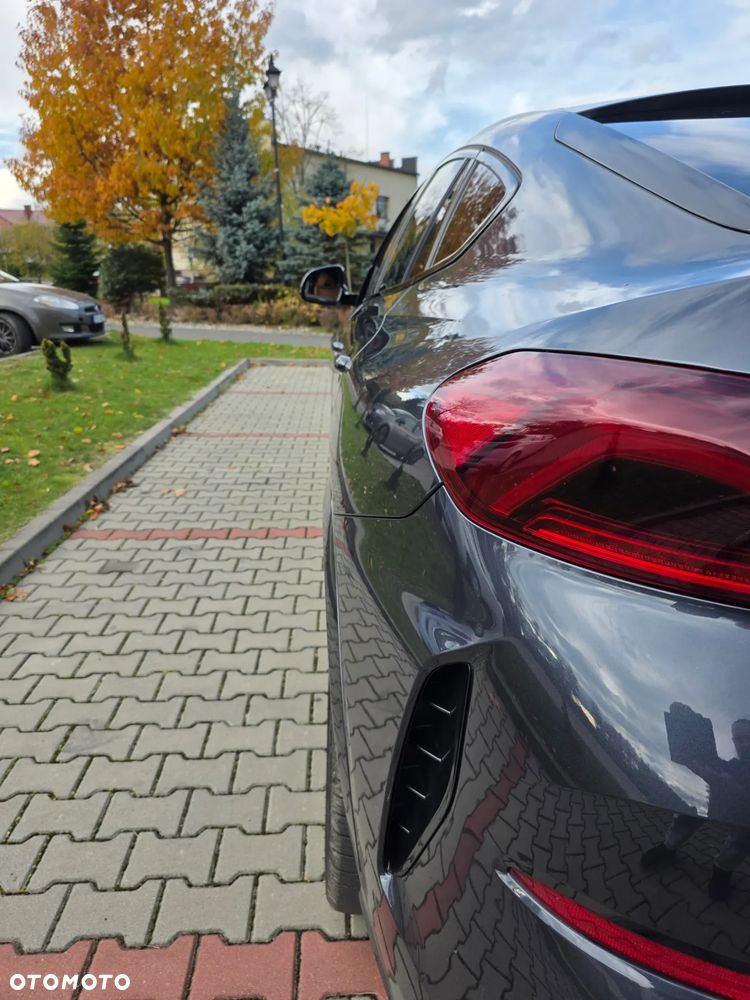 BMW X6 xDrive40i - 25