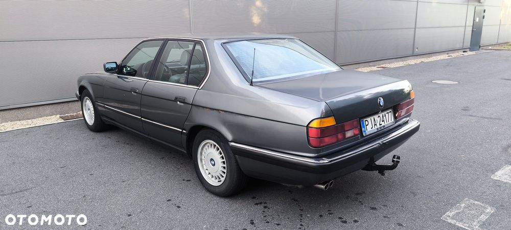 BMW Seria 7 - 5