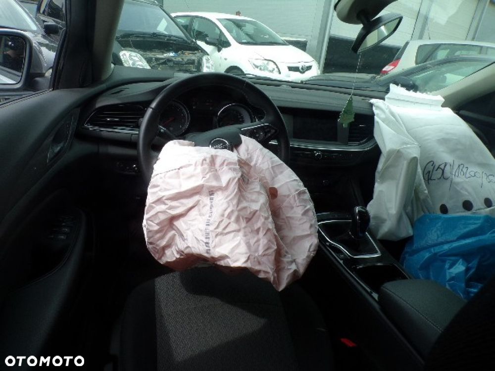 Części - Opel Insignia B 1.5 TURBO 140 KM 5D HB 19R - 6
