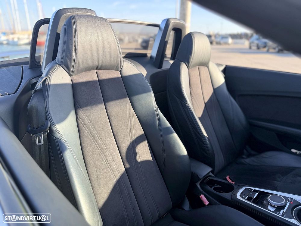 Audi TT Roadster 2.0 TDi - 20