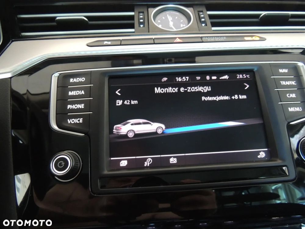 Volkswagen Passat 1.4 TSI Plug-In-Hybrid DSG GTE - 10