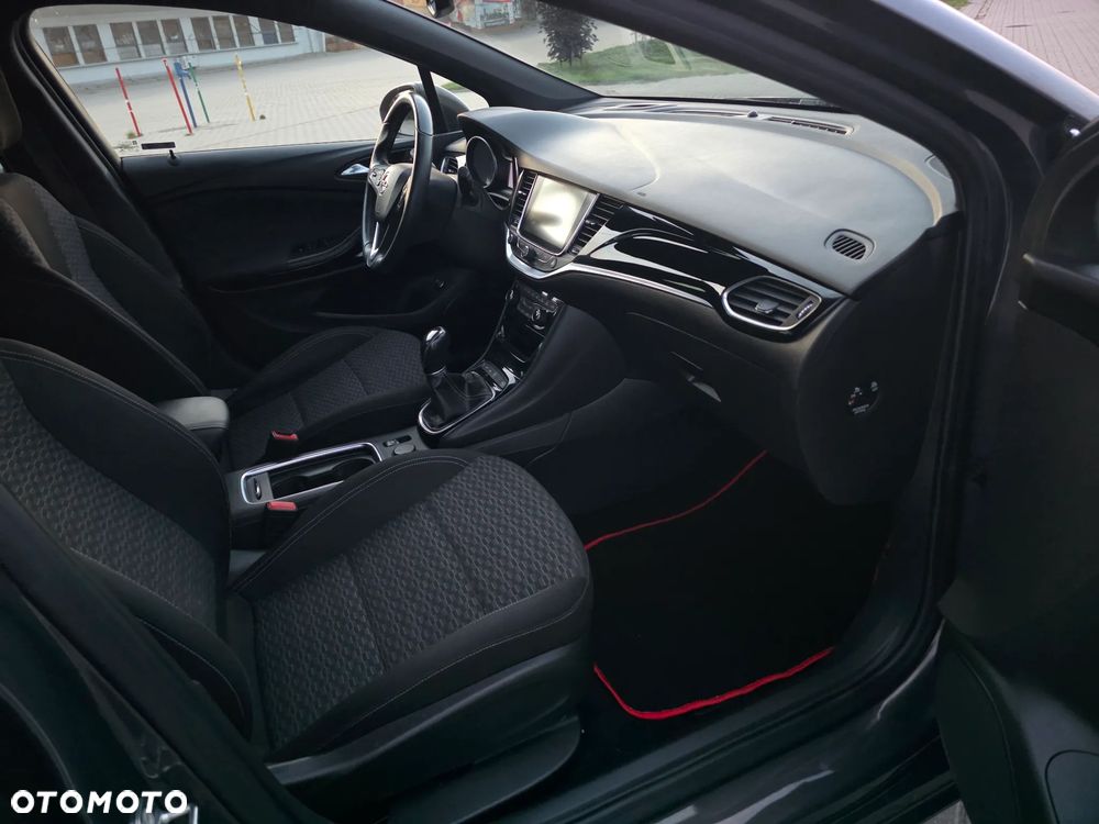 Opel Astra - 26